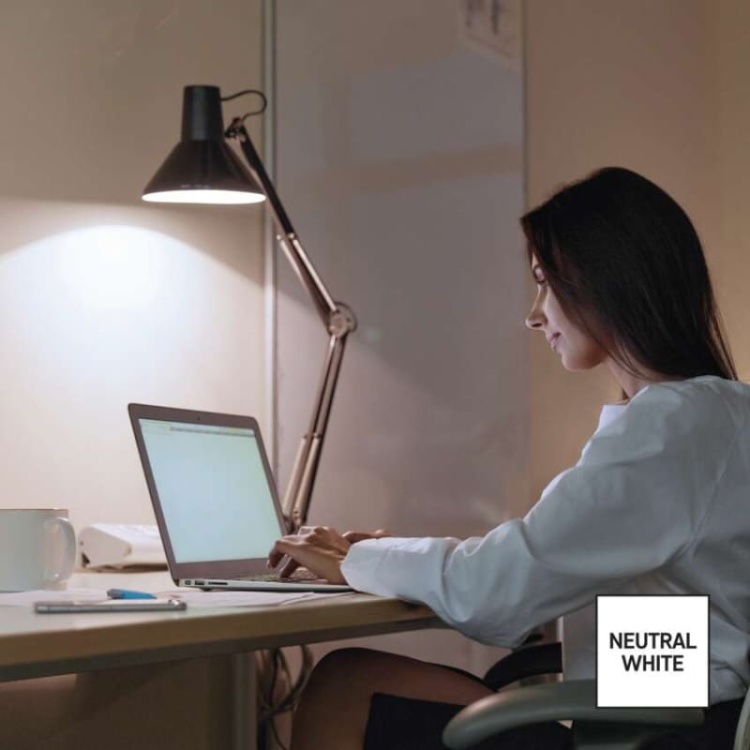 Żarówka LED E27 Classic A60 4W=40W biała neutralna 4000K 470lm EMOS aranżacja