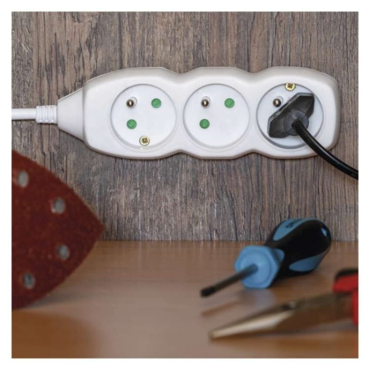 Przedłużacz P0313R 3G 3m 1,5mm² biały EMOS montaż