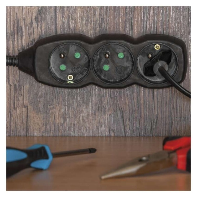 Przedłużacz PC0313R 3G 3m czarny EMOS montaż