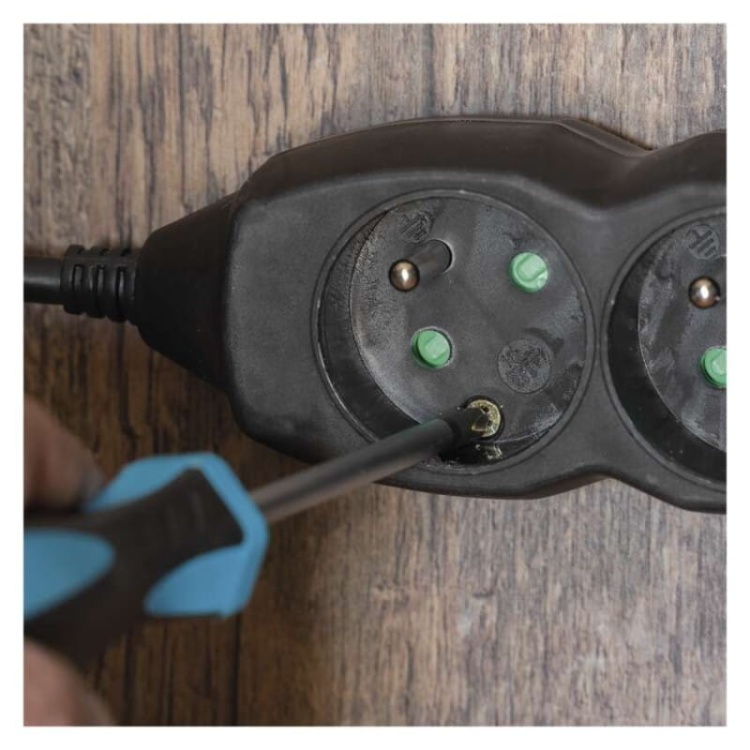 Przedłużacz PC0313R 3G 3m czarny EMOS montaż