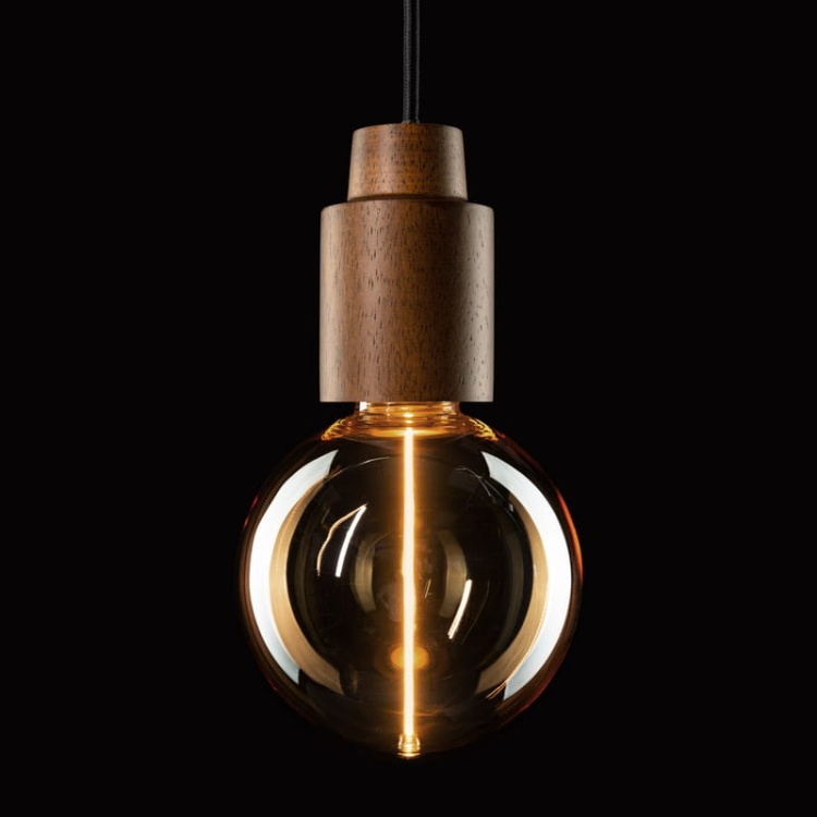 Żarówka LED G125 E27 2W 100lm 1800K 320° filament GTV zaświecona