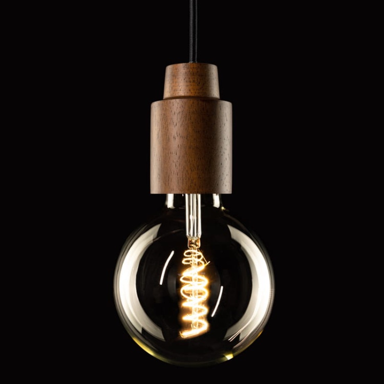 Żarówka LED G125 E27 4W 265lm 2200K 360° filament GTV zaświecona