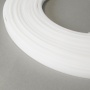 Klosz F klik mleczny do profili LED – rolka 20m Topmet na tle