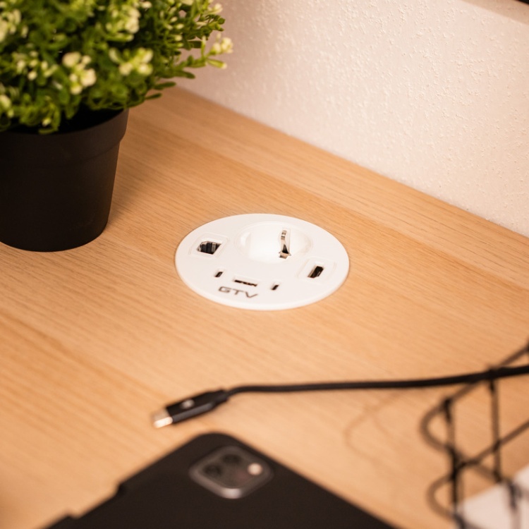 Gniazdo meblowe RONDO ładowarka USB przewód 1,5m 1x2P+Z 3xUSB 1xHDMI 1xRJ45 schuko białe zastosowanie w biurze