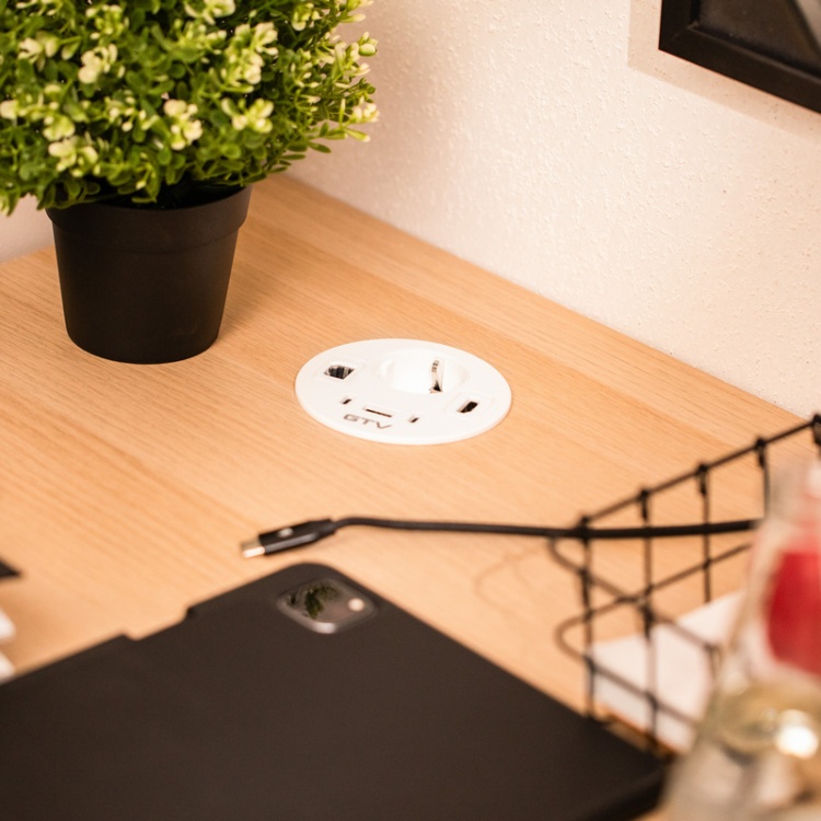 Gniazdo meblowe RONDO ładowarka USB przewód 1,5m 1x2P+Z 3xUSB 1xHDMI 1xRJ45 schuko białe zastosowanie na biurku