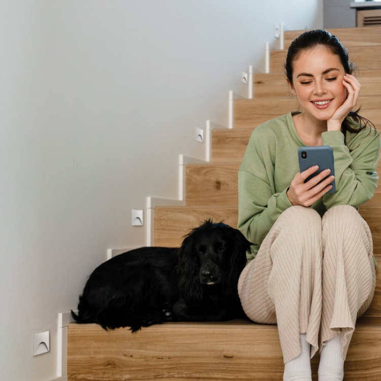 Oprawa przyschodowa LED EXIN 2.5W 3000K 50lm biała kwadratowa IP65 Kanlux 39126 zastosowanie