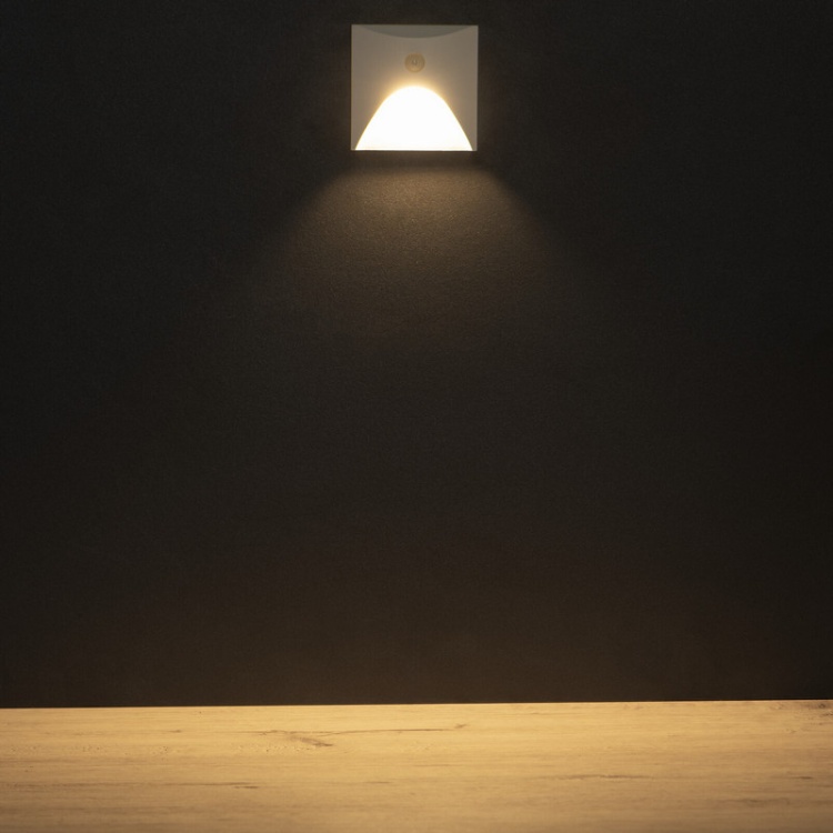 Oprawa przyschodowa LED EXIN 2.5W 3000K 50lm z czujnikiem PIR biała kwadratowa IP65 Kanlux 39129 sposób rozświetlenia