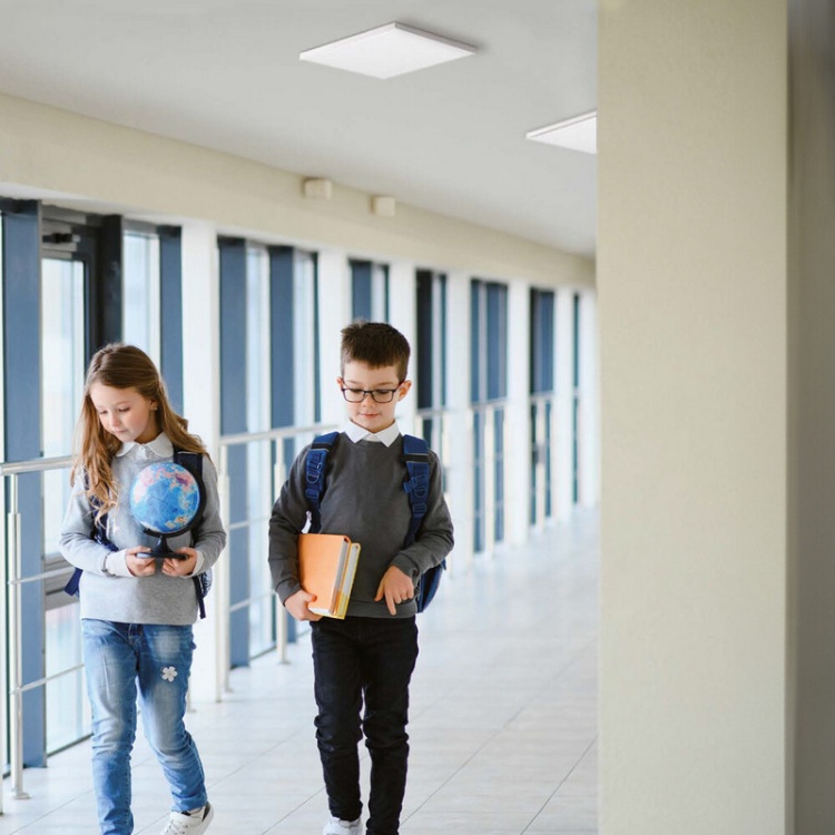 Panel LED BLINGO UAIO 40W 4370lm CCT Ra90+ 60x60 IP20 natynkowy - wybór mocy, niskie olśnienie Kanlux zastosowanie