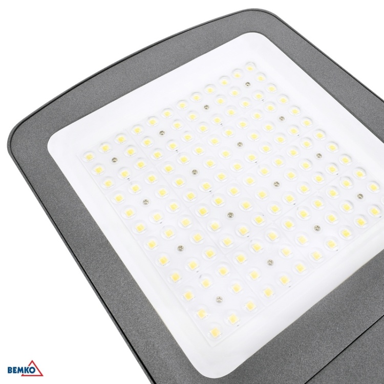 Naświetlacz LED CAMPUS 250W 4000K 37500lm 52 cm źródło światła – Bemko