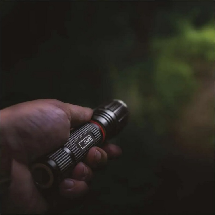 Latarka P3111 LED 5W + 3W COB 230 lm 3x AAA z zoomem EMOS zoom