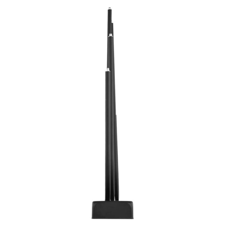 Czarna metalowa konstrukcja świecznika LED