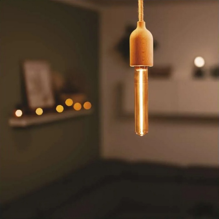 Żarówka dekoracyjna E27 flame złote szkło