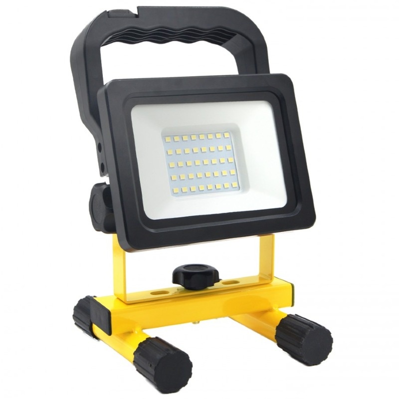 Naświetlacz przenośny LED TIGRA B 20W – Kobi