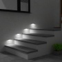 Podświetlenie schodów oprawą GLASI LED 3000K