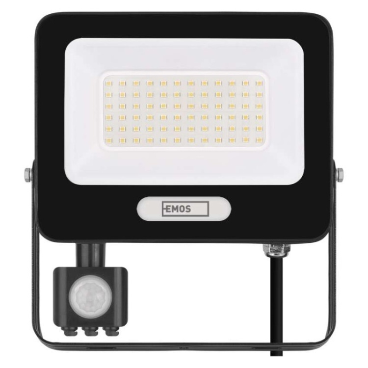 Naświetlacz LED o kącie świecenia 120°