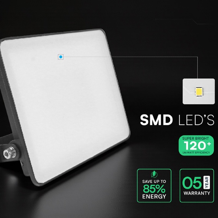 Lampa LED do oświetlenia podjazdu