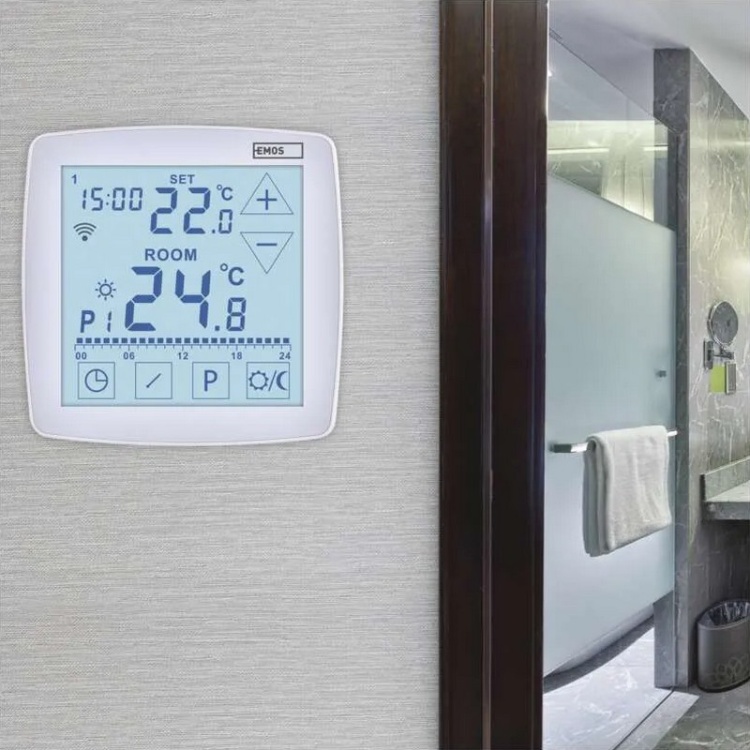 Panel sterowania termostatu z wyświetlaczem LCD