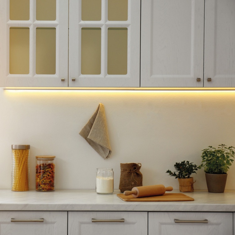 Oprawa LED CCT do kuchni