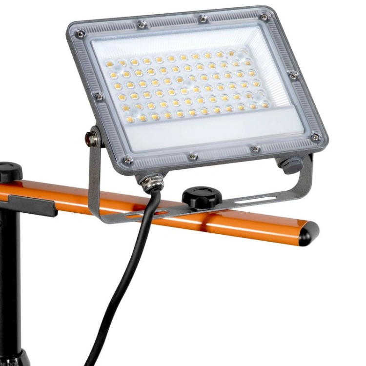 Naświetlacze robocze LED 9000 lumenów warsztat