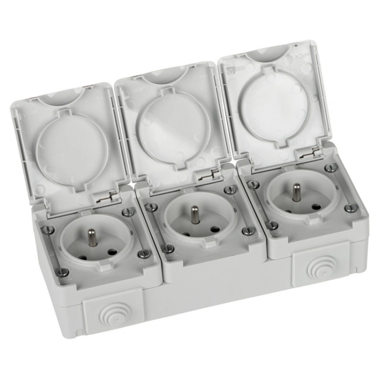 Potrójne gniazdo natynkowe IP65 Kanlux