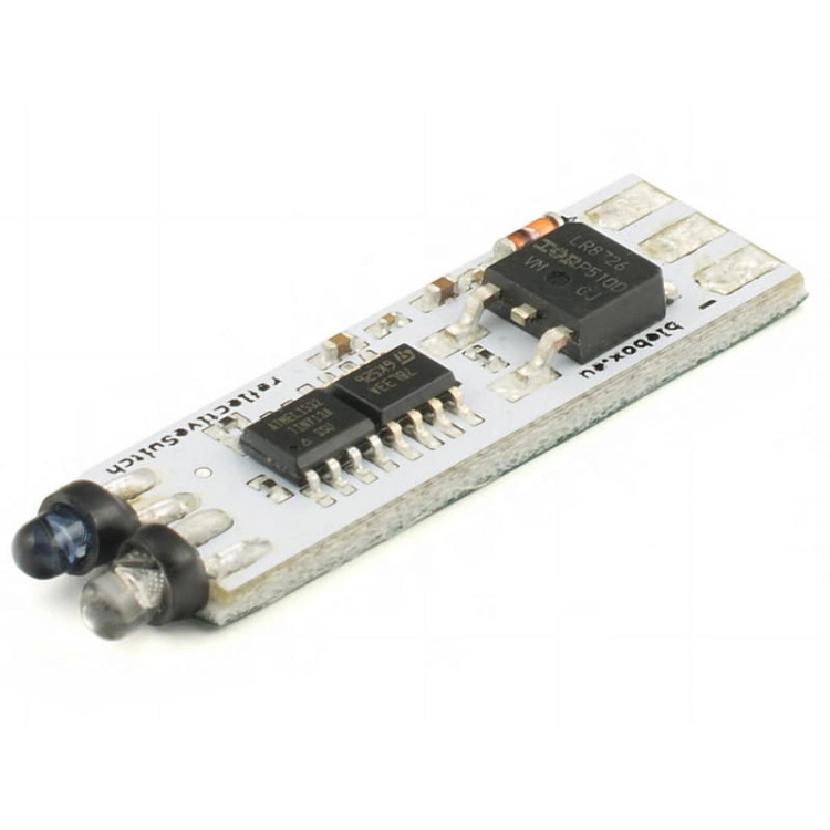 BleBox ReflectiveSwitch inteligentny obiciowy sterownik LED 12-24V  4A.jpg