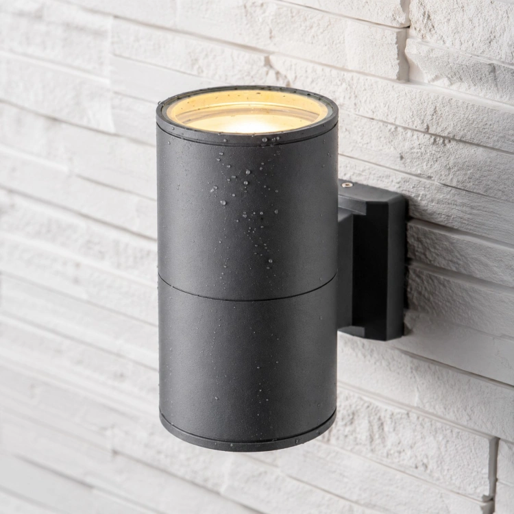 Lampa elewacyjna BALEO E27 IP54 szara jednokierunkowa aranżacja