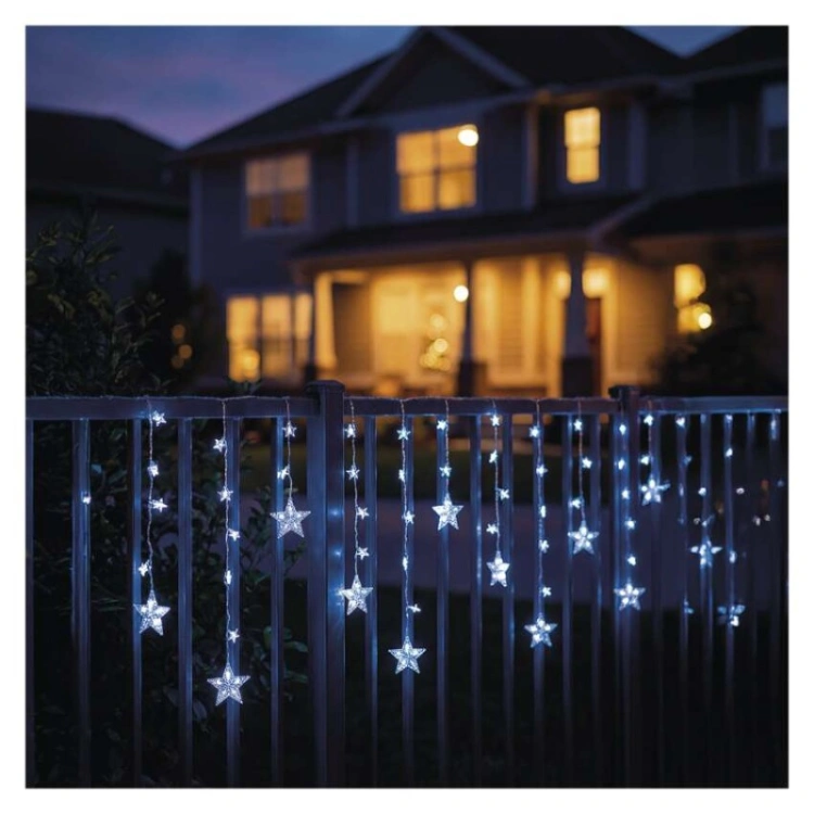 Świąteczna girlanda LED – gwiazdki, 170 x 85 cm, 3 baterie AA, IP44. zimna biała, timer