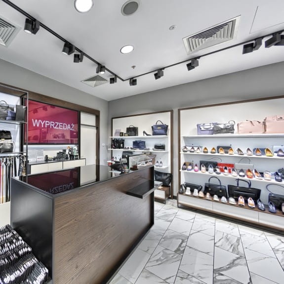 Oświetlenie sklepu z użyciem opraw MILADO