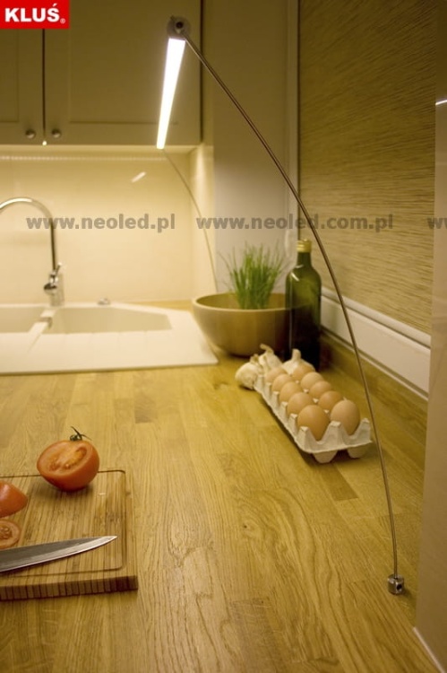 Pręt FI-3 nierdzewny 53cm stalowy do mocowania profili LED KLUŚ 1528