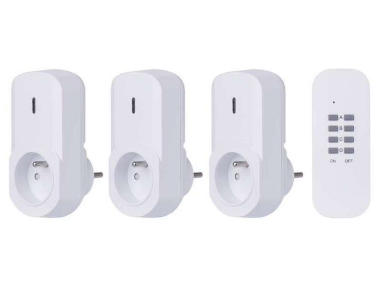 Zestaw trzech gniazd zdalnie sterowanych P0065 EMOS