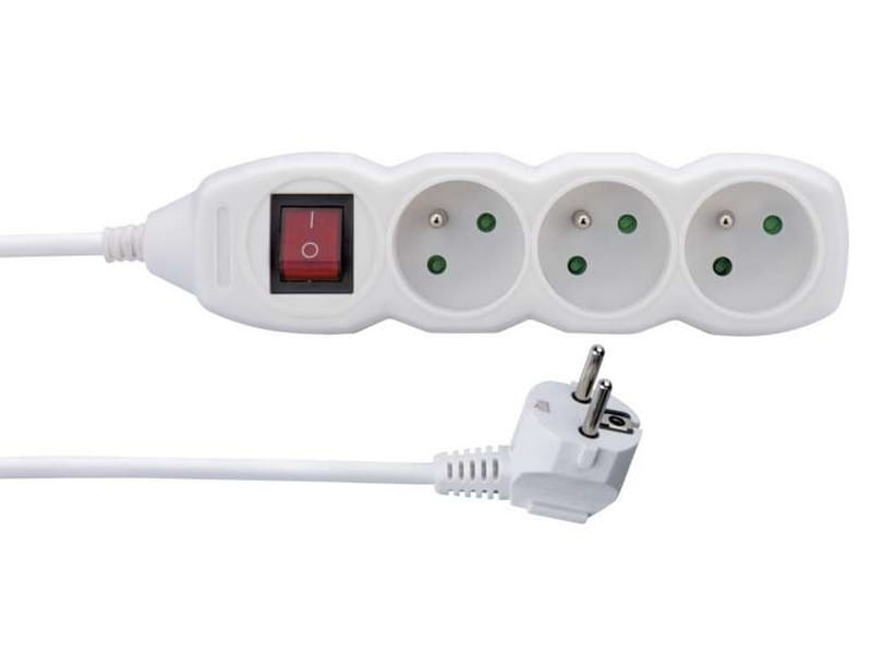 Przedłużacz P1312 z wyłącznikiem 3G 2m EMOS