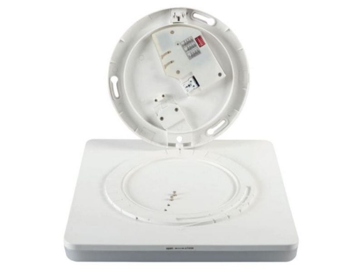 Plafon LED VARSO z czujnikiem ruchu kwadratowy 24W 2280lm IP54 b.neutralny KANLUX