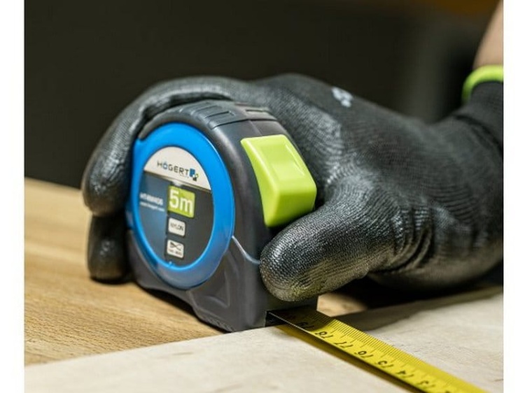 Miara zwijana 5m 19mm nylon 2 stronna HT4M406 Högert w użyciu.jpg