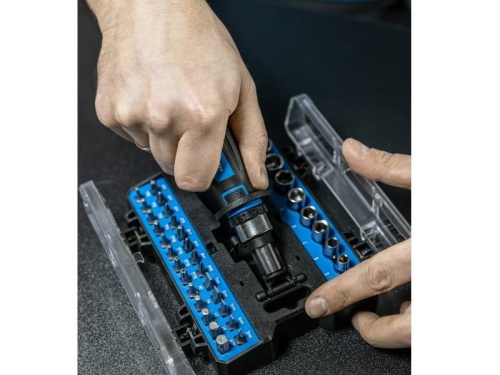 Wkrętaki zestaw 36 sztuk HT1S101 Högert.jpg