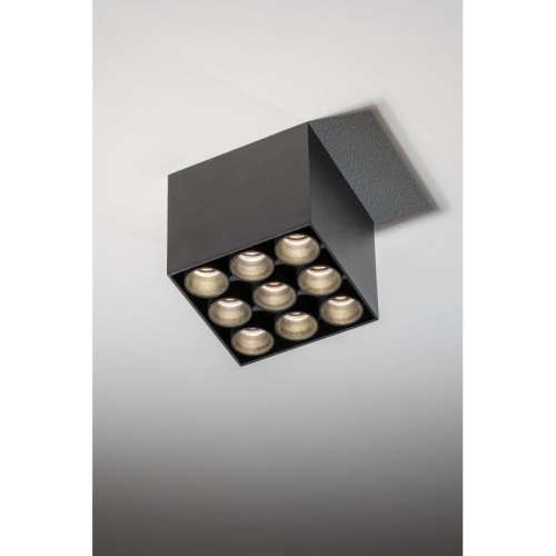 Oprawa natynkowa LED ARTEMIDA 20W 38° 1920lm IP20 4000K czarna na suficie.jpg