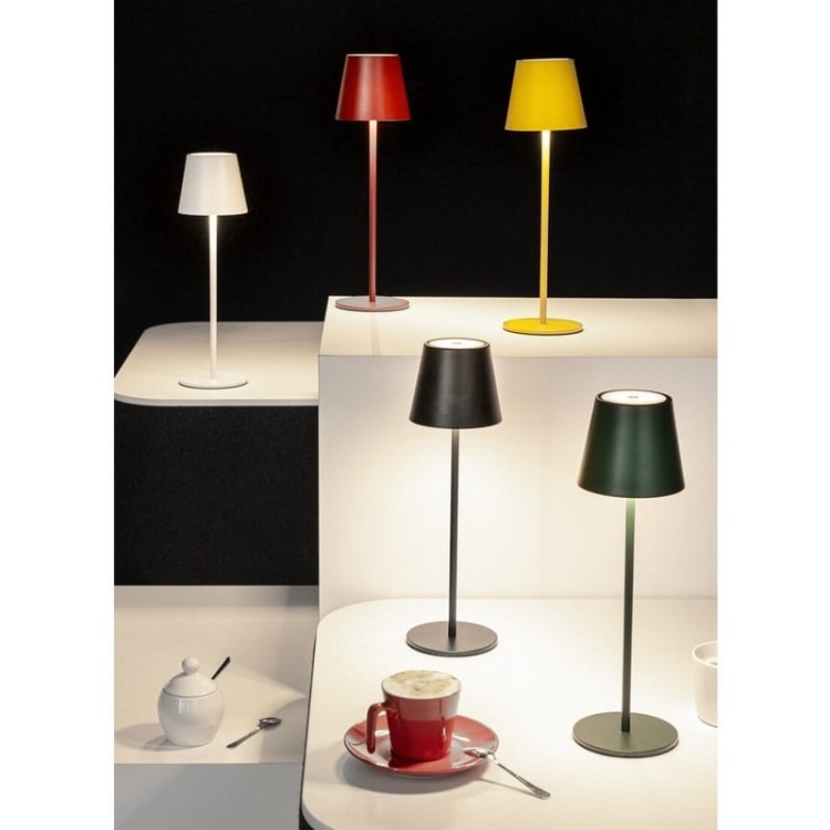 Lampa biurkowa INITA LED 1,2W 3000K 165lm IP54 ładowana USB-C Kanlux aranżacja.jpg