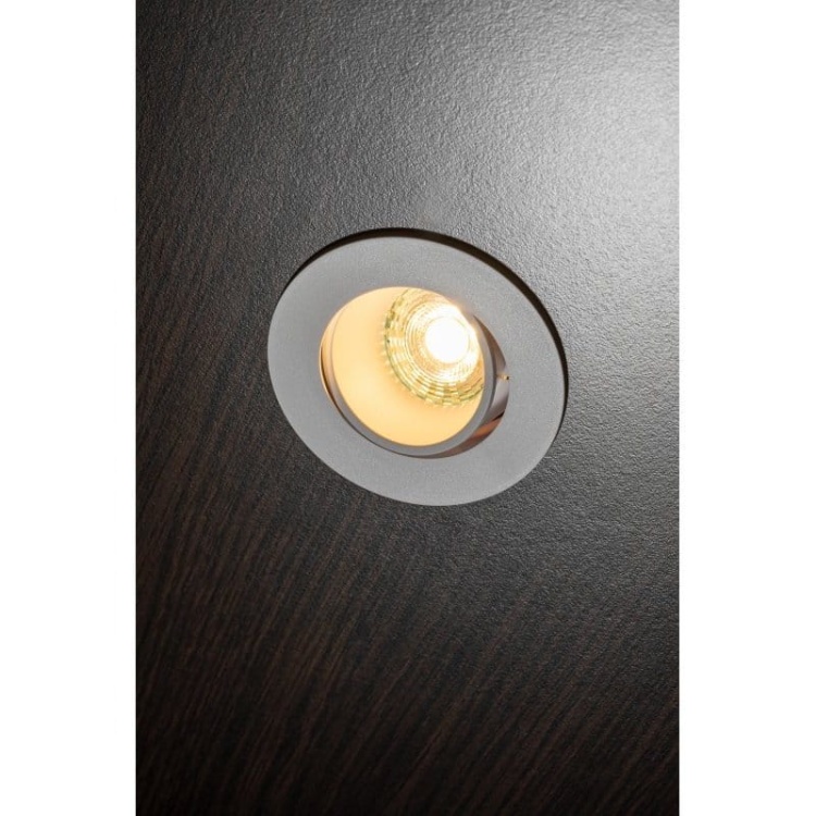 Oprawa punktowa LINTO do źródeł światła MR16 IP20 ruchoma okrągła biała GTV aranżacja.jpg