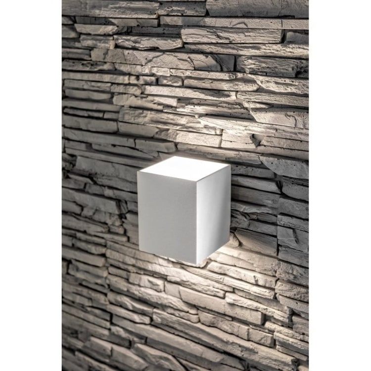 Kinkiet ścienny CAMPIONE II G9 max.40W IP20 kwadratowy biały GTV aranżacja pionowa.jpg