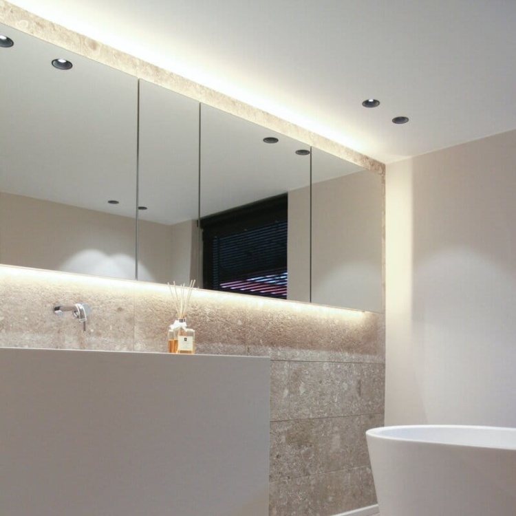 Profil SILER czarny bez przesłony KLUŚ aranżacja łazienki.jpg