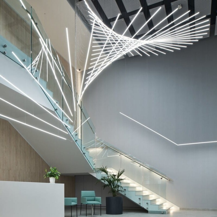 Profil PIKO-O biały bez przesłony KLUŚ aranżacja recepcji.jpg