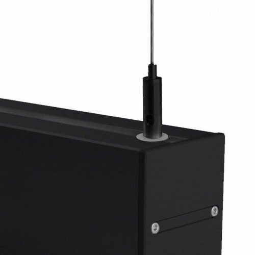 Zawieszka M4-12 C28118C07 czarna KLUŚ przykład montażu.jpg