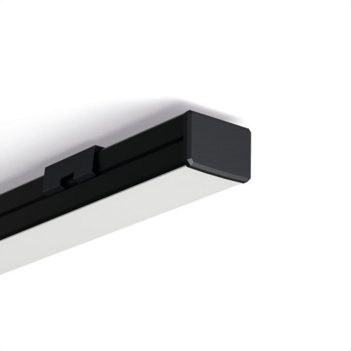 Zaślepka SILER C24236C07 czarna KLUŚ przykład montażu.jpg