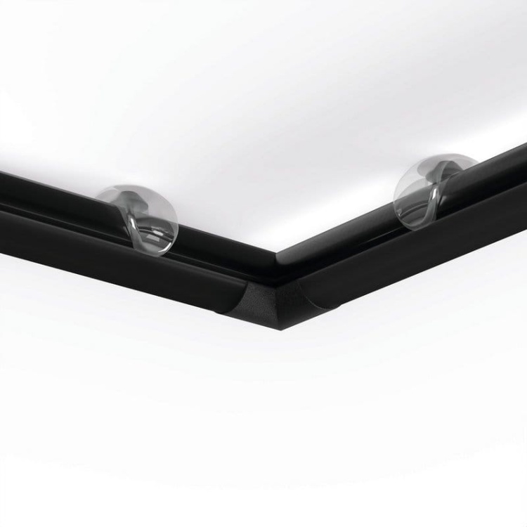 Zaślepka PIKO-O-90 narożna C24369C7015 czarna KLUŚ aranżacja na czarnym profilu.jpg