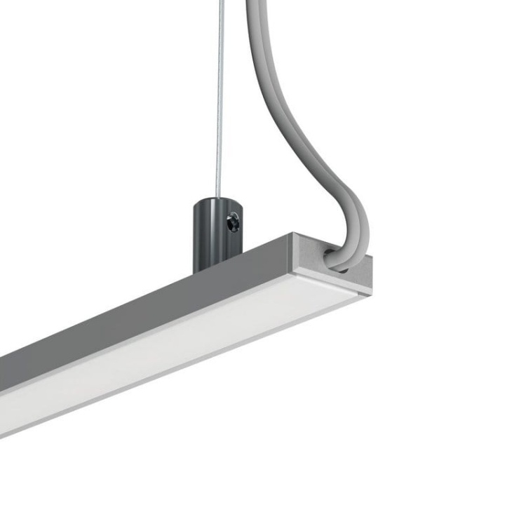 Zaślepka MICRO-PLUS-OTW z otworem C24392L01TW metalizowana KLUŚ z zawieszką.jpg