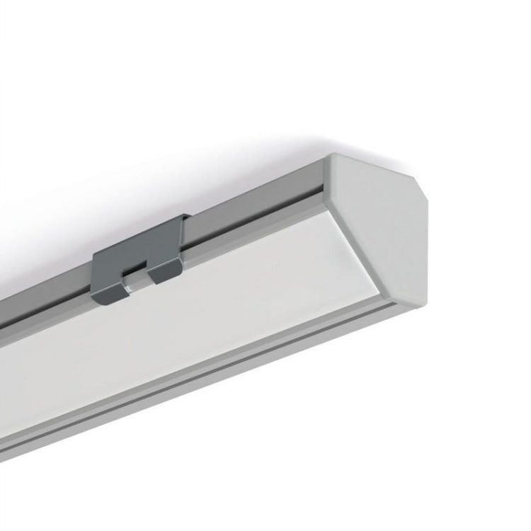 Zaślepka ZALU-45-16 C24206C02 KLUŚ przykład montażu.jpg