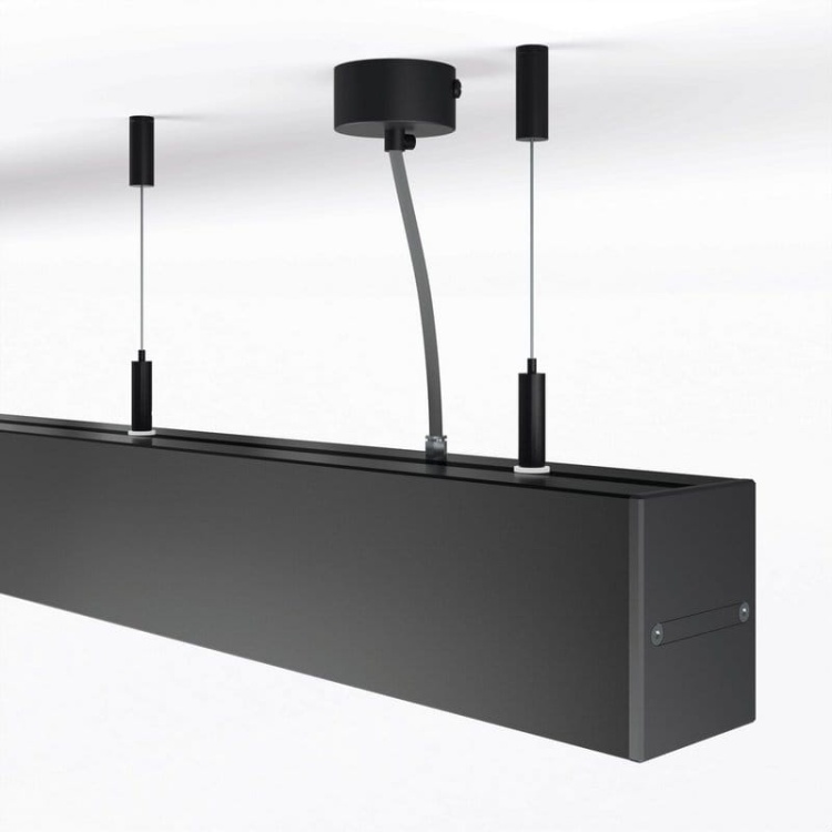 Podsufitka Fi-60mm C24540L07 czarna KLUŚ przykład.jpg