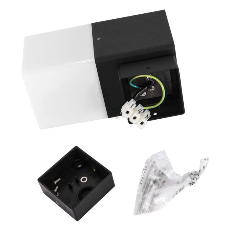 Oprawa elewacyjna GRYF D E27 max 15W czarna IP44 STRÜHM wnętrze.jpg