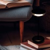 Lampa stołowa LED FLUXY 1,7W 3000K 140lm ściemnialna IP44 czarna KANLUX 37311 aranżacja przestrzeni wypoczynkowej.jpg