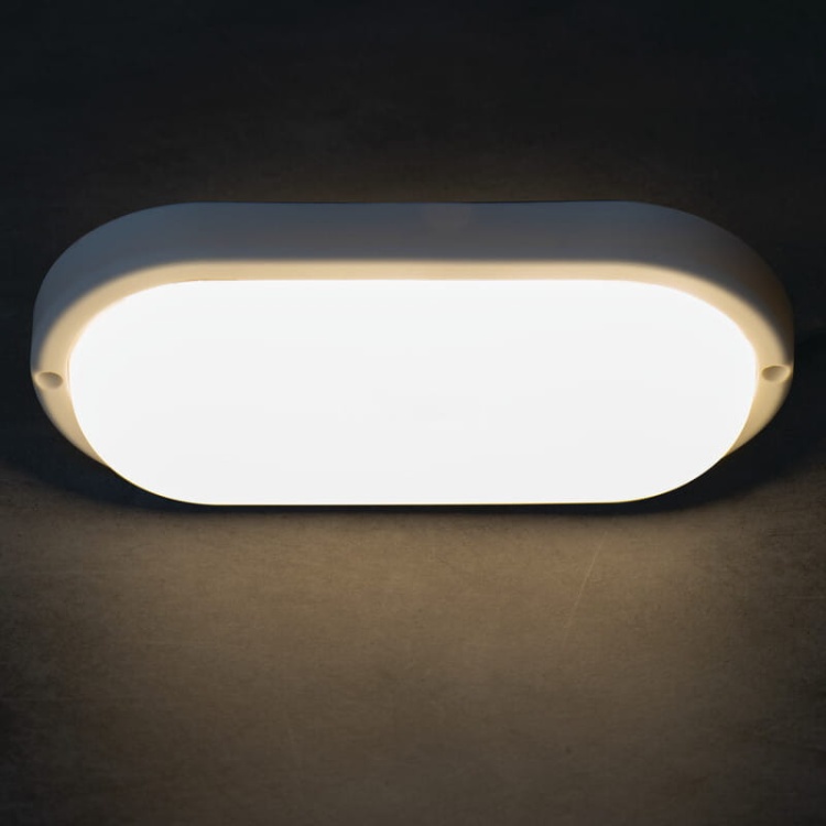 Oprawa kanałowa TOLU LED 6W 4000K 420lm IP54 MILEDO 31495 zaświecona.jpg