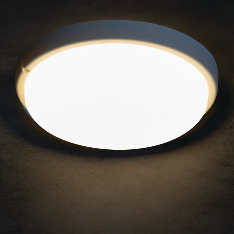 Oprawa kanałowa TOLU LED 9W 4000K 720lm IP54 MILEDO 31497 zaświecona.jpg